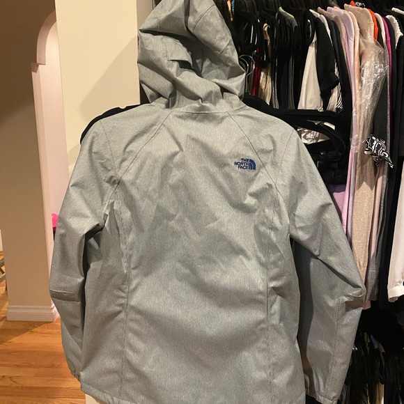 North Face Jacket - Picture 2 of 5